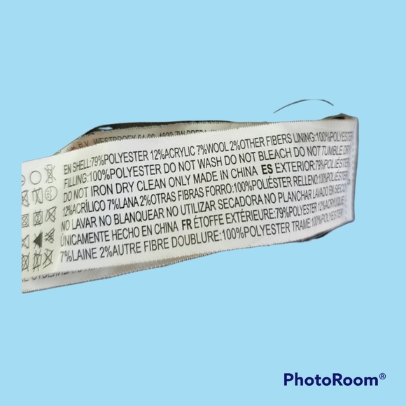 Coat - Picture 14 of 16